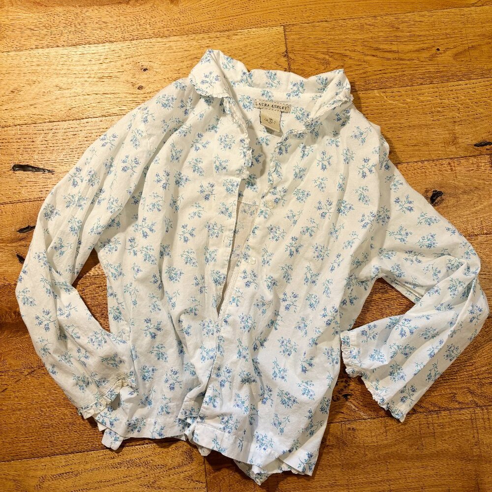 White button down with blue flower